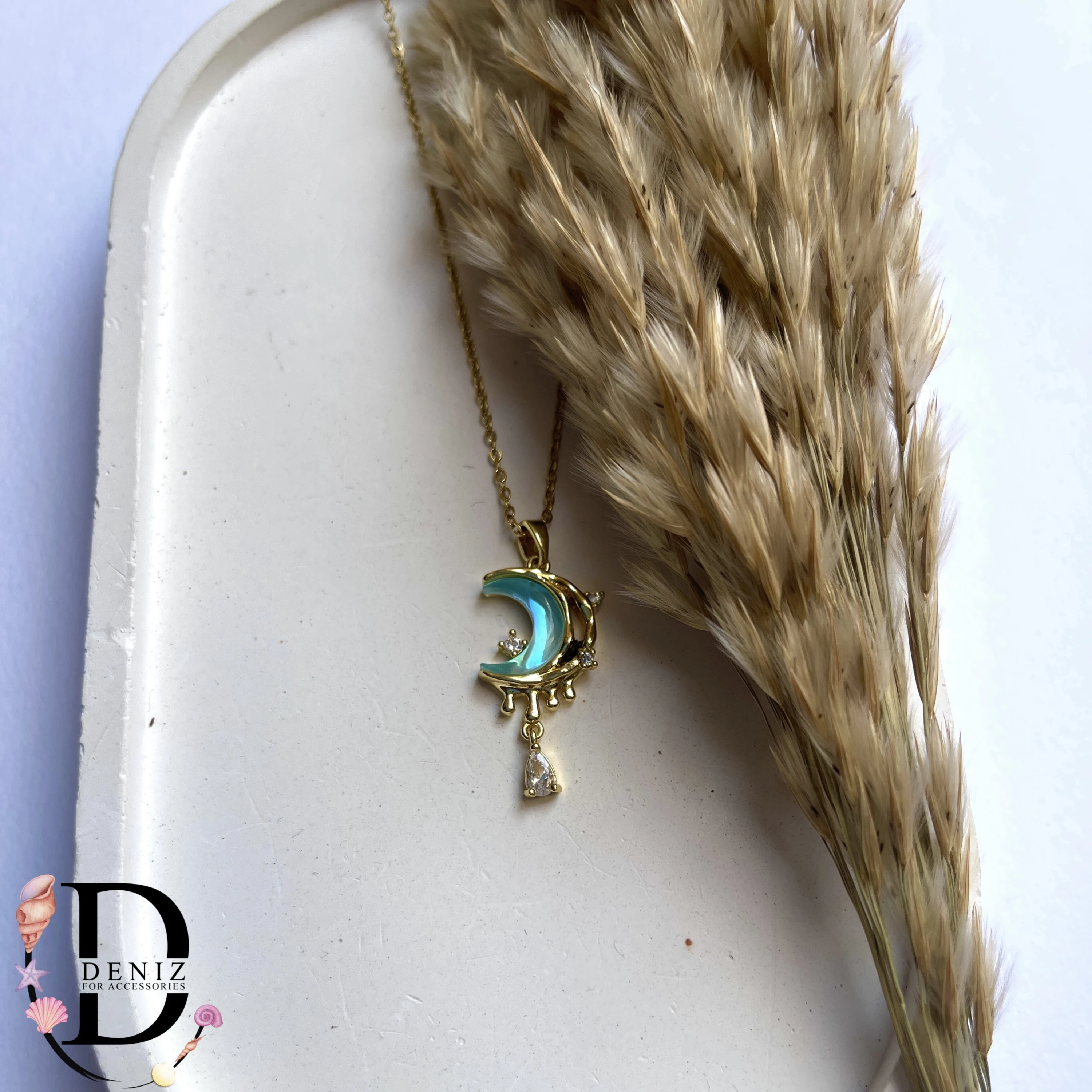 Blue Moon Necklace 🌙