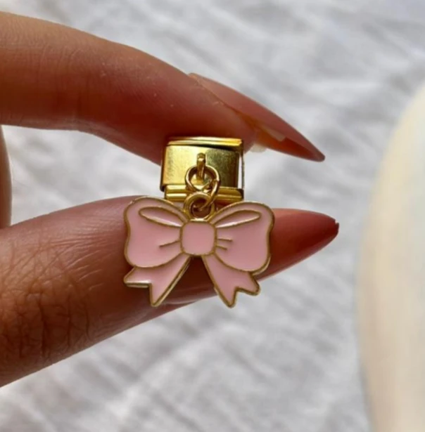 Bow Charm 🎀