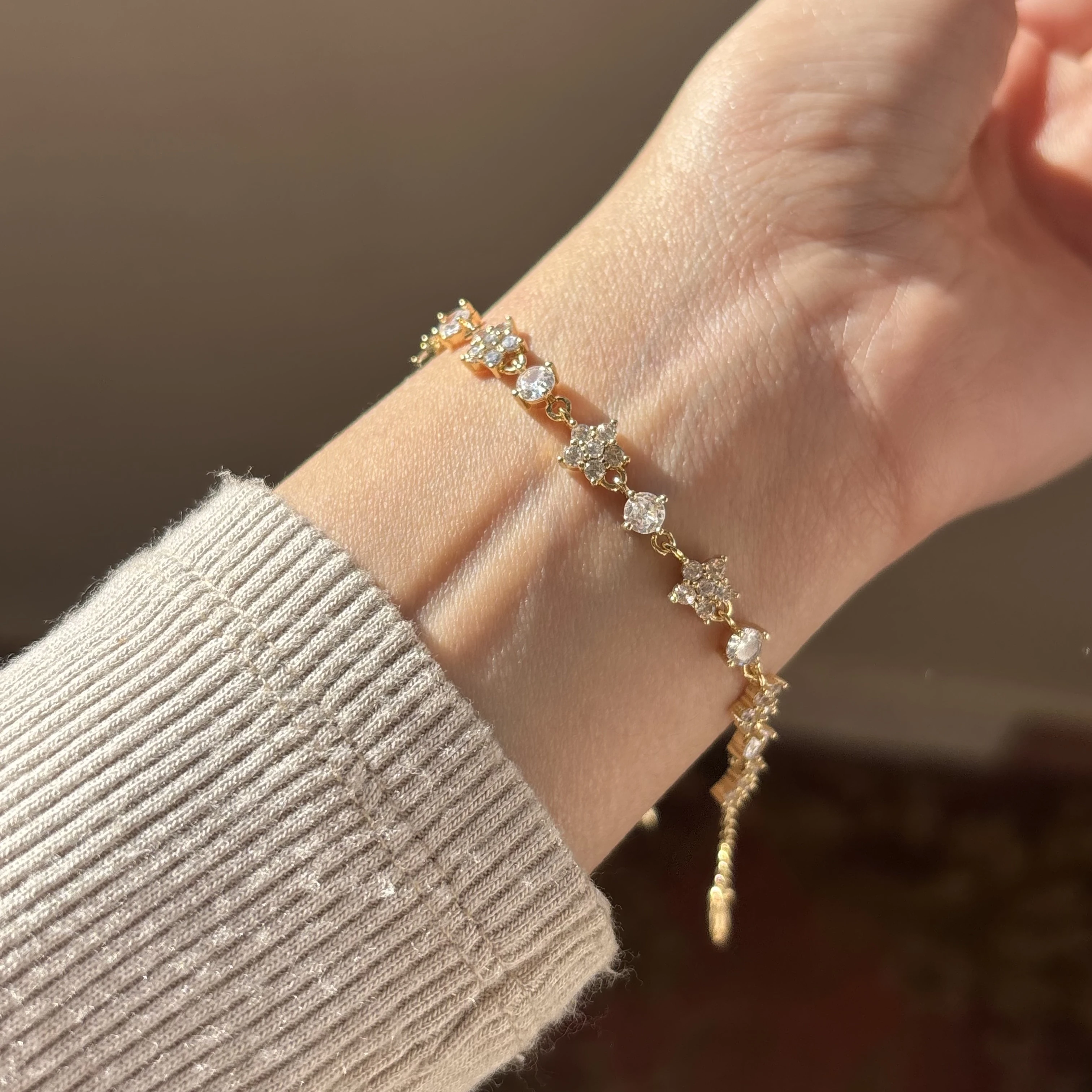 Crystal Bracelet 🔮