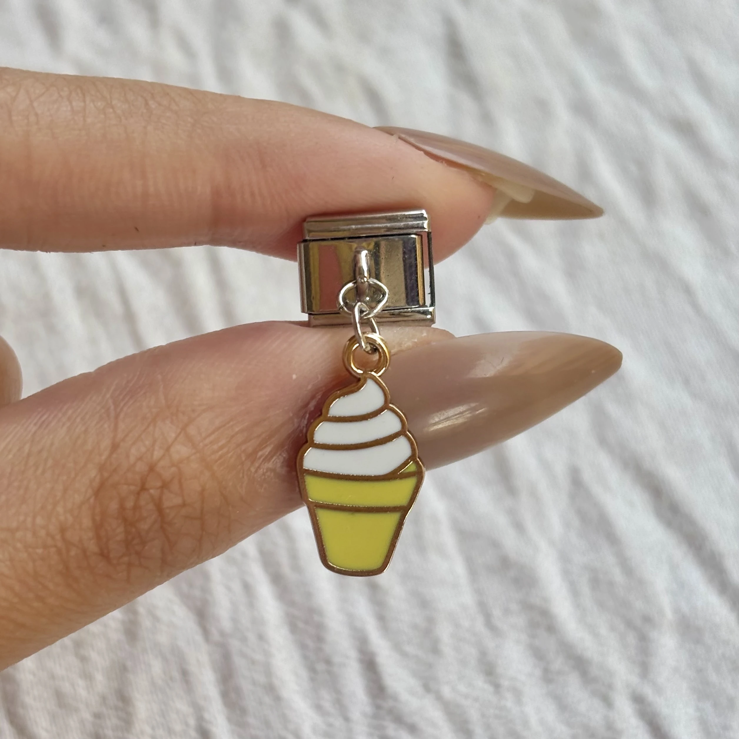 Dangling Ice Cream Charm🍦