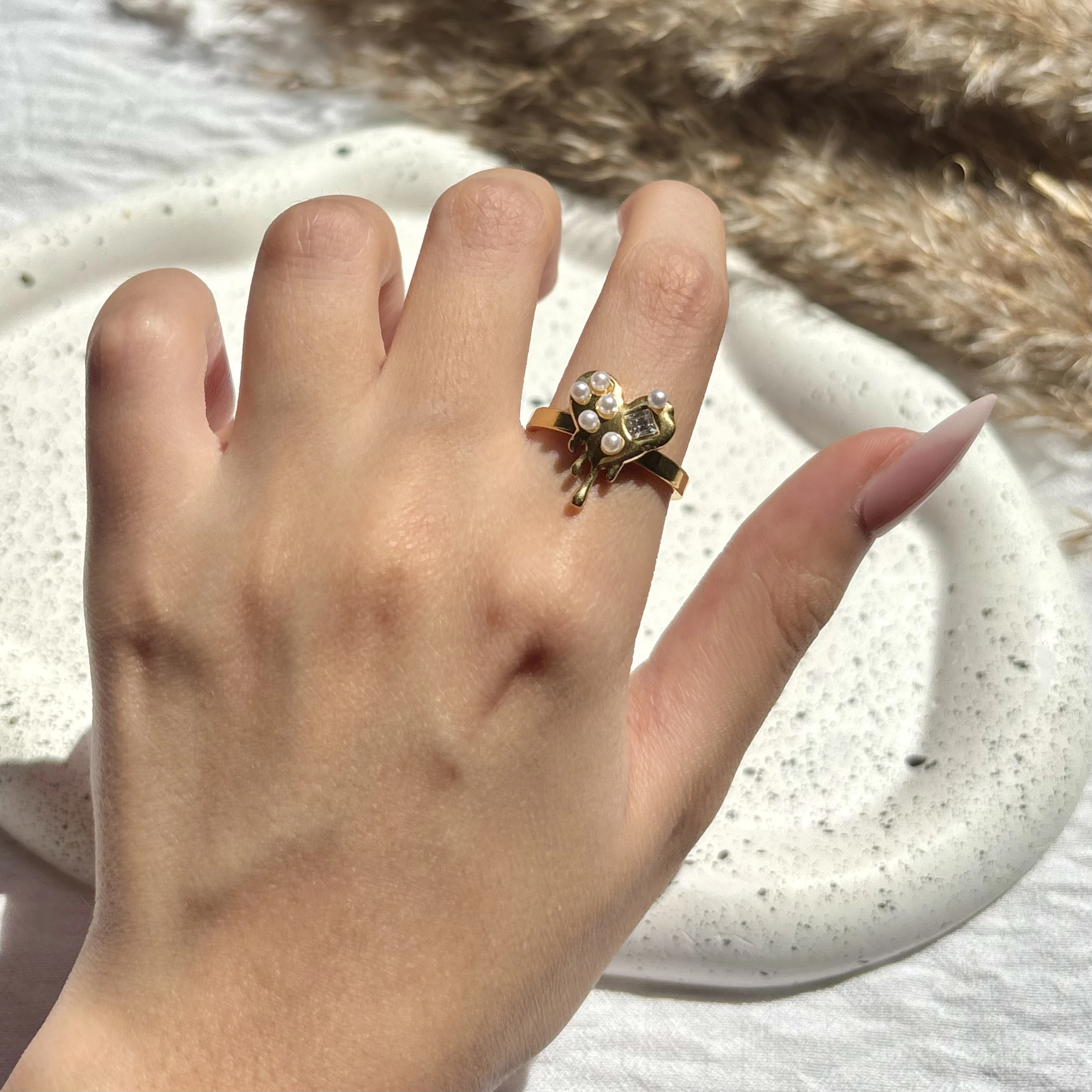 Heart Pearly Ring 💛✨