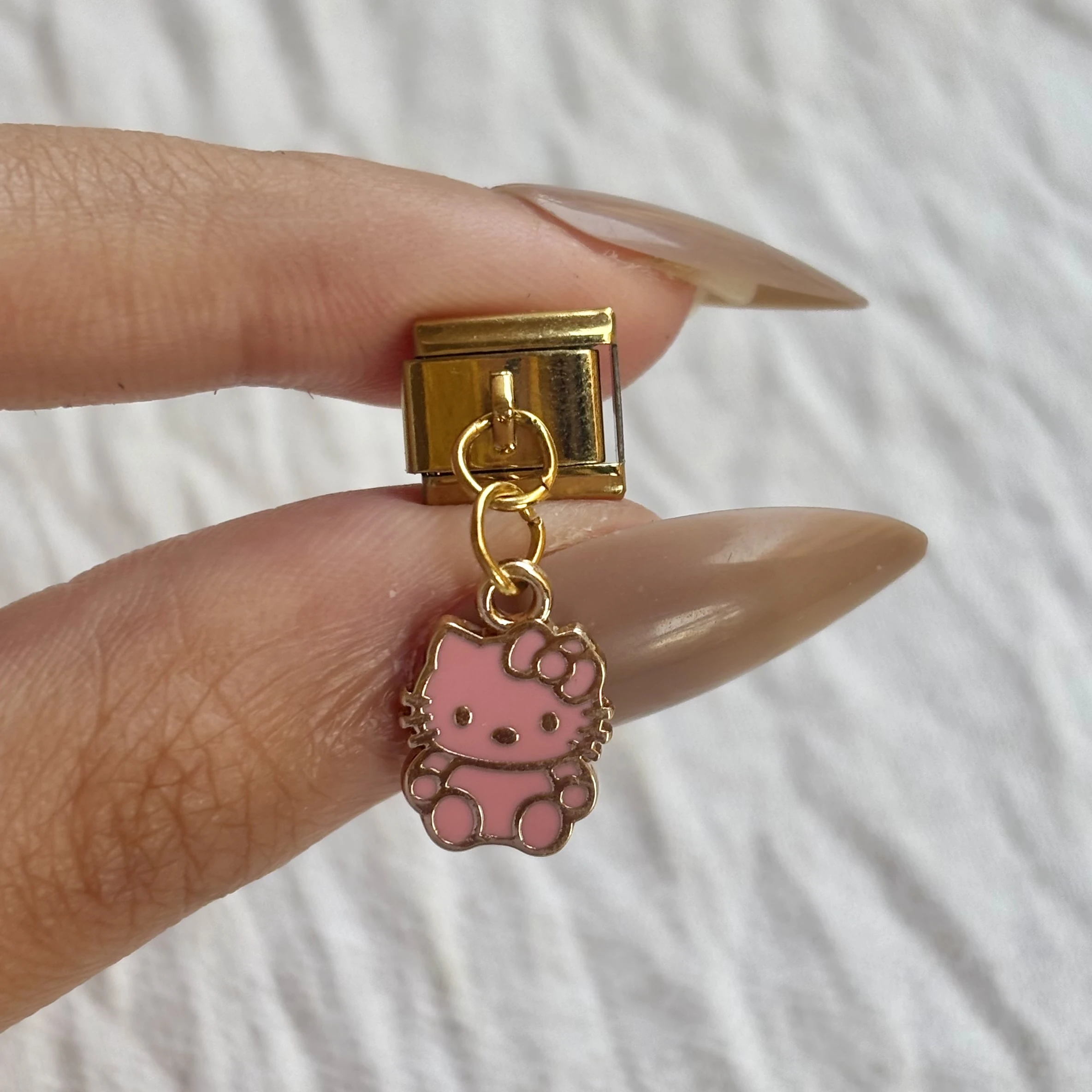 Hello kitty Charm🩷