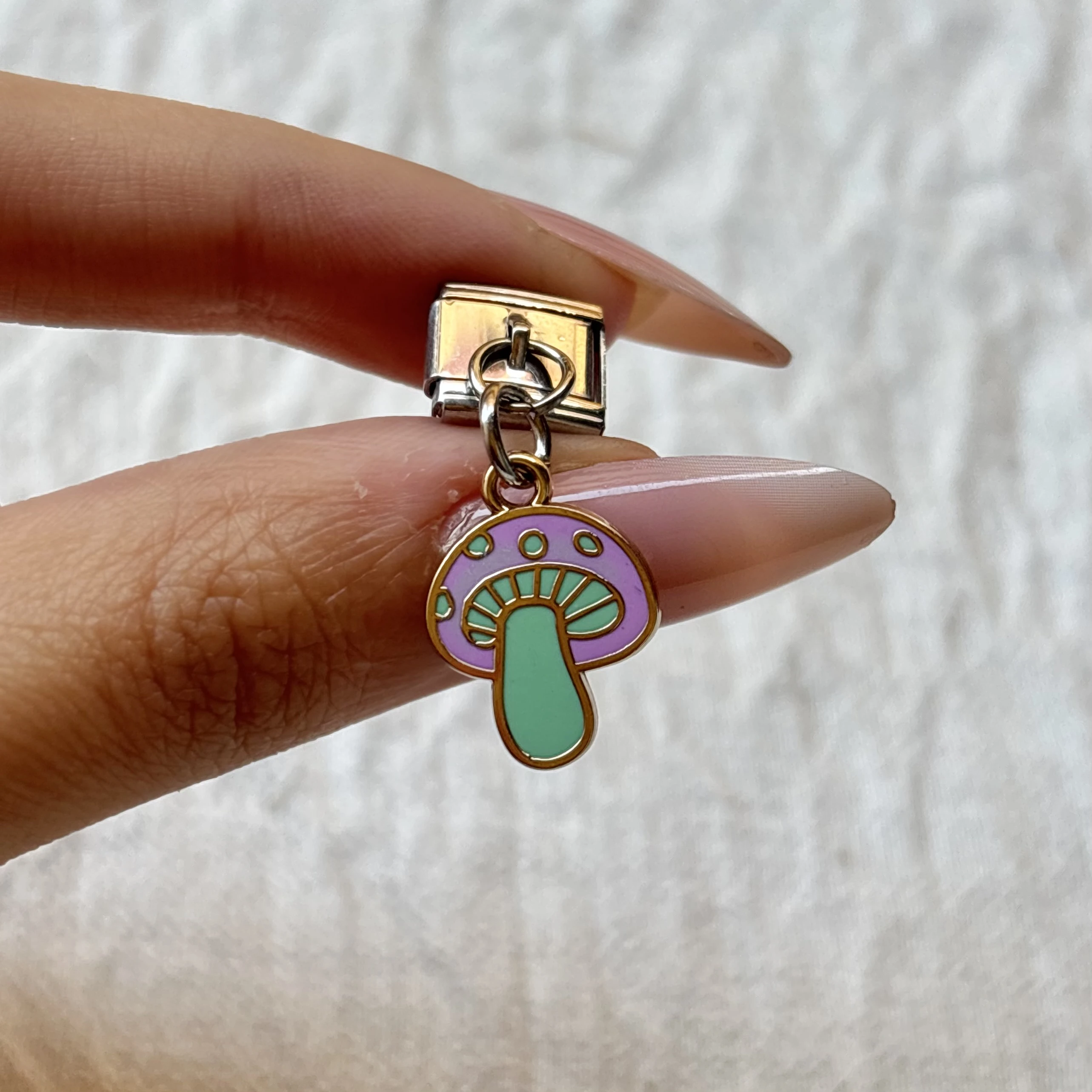Mix Dangling Mushroom Charm 🍄‍🟫