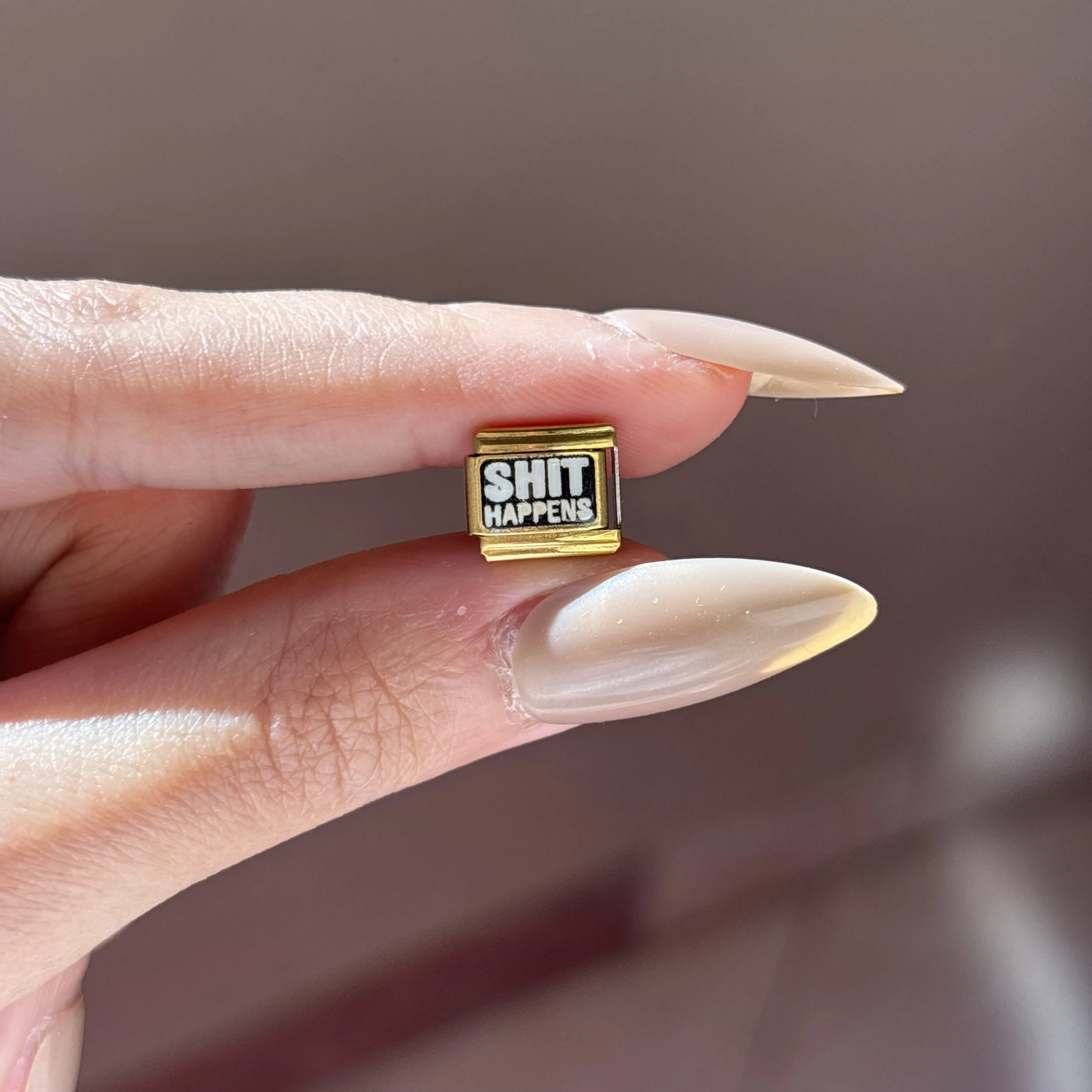 Shit Happens Charm 💩