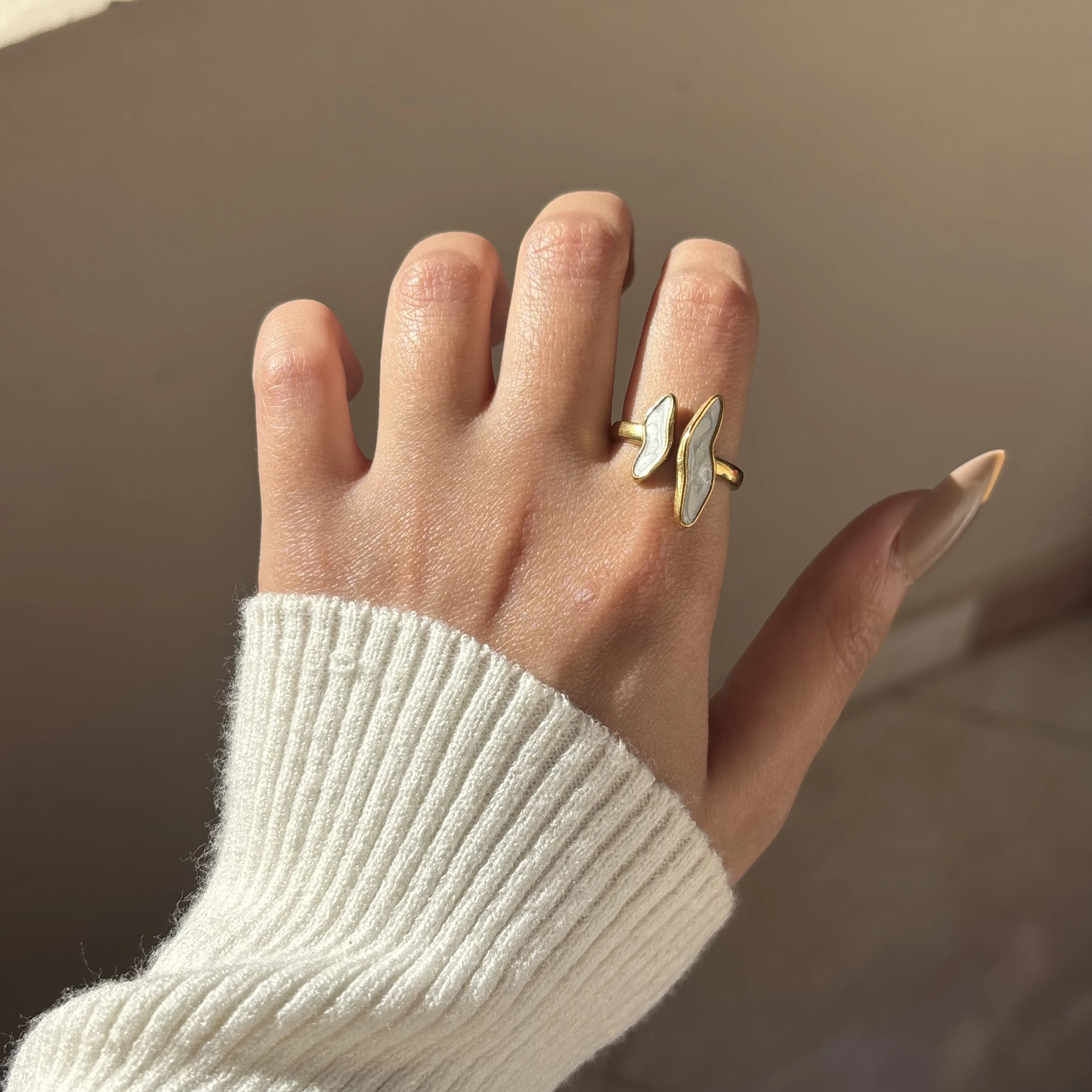 White Wings Ring 🪽