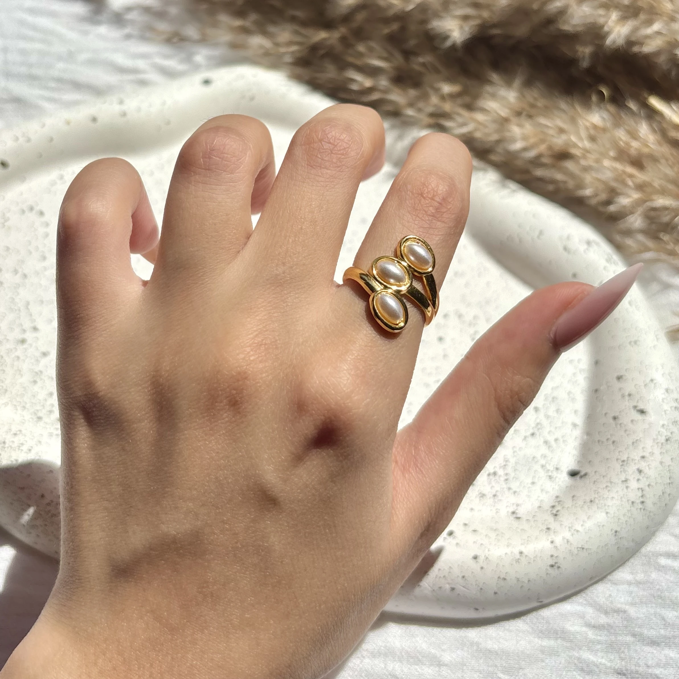 Wrap Pearls Ring 🤍